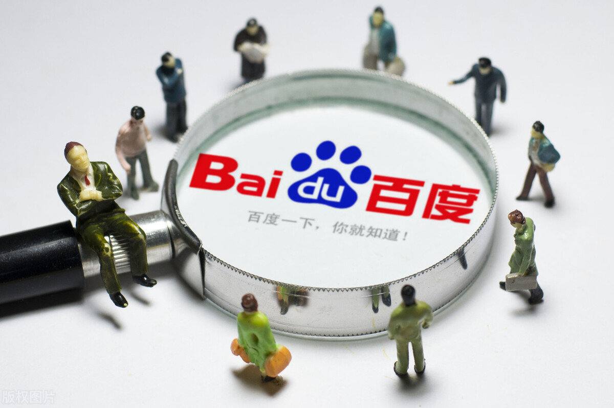 警方通报烈性犬撕咬小猫